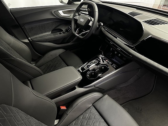 Audi A5 8 of 14