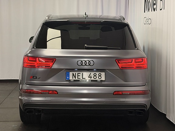 Audi Q7 4 of 16