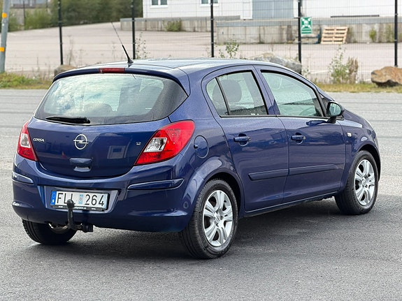 Opel Corsa 4 of 12