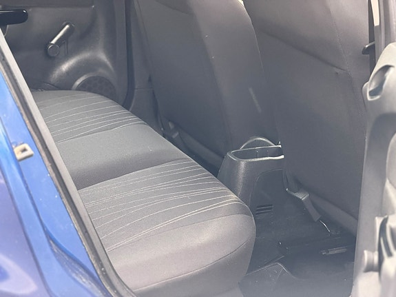 Opel Corsa 12 of 12