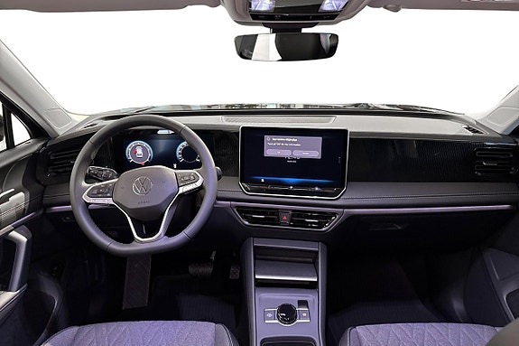 Volkswagen Tiguan 5 of 8
