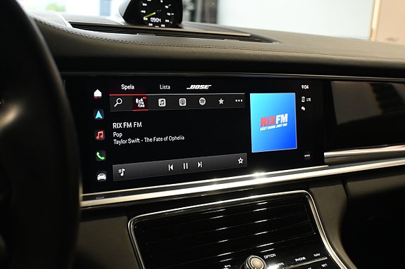 Porsche Panamera 4 27 of 30