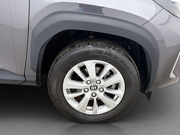 Toyota Yaris Cross 24 of 24