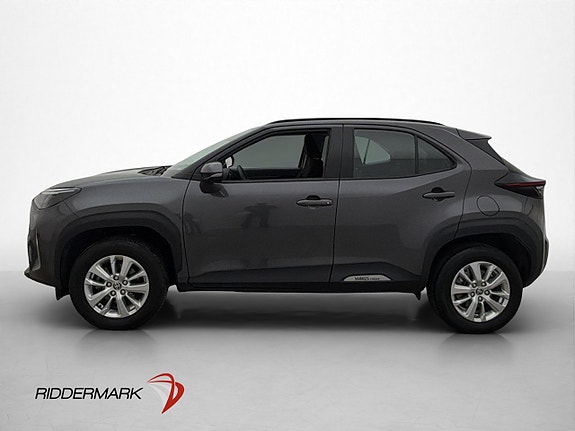 Toyota Yaris Cross 2 of 24