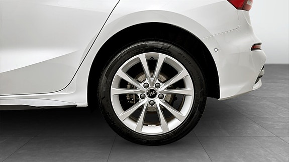 Audi A3 6 of 18
