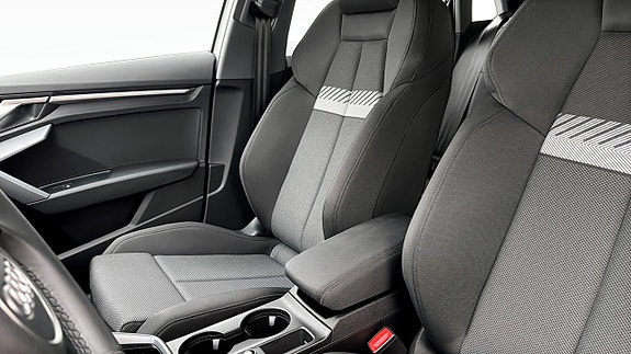 Audi A3 8 of 18