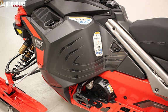 Lynx Xterrain RE 850 E-tec 3700 10.25" 2024 *DUBB 14 of 20