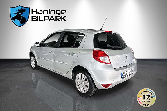 Renault Clio 9 of 27