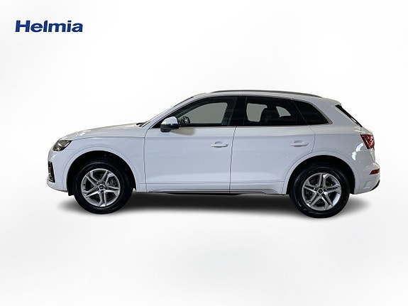 Audi Q5 2 of 15