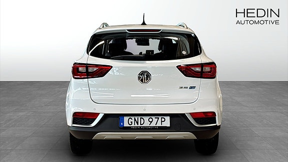 MG ZS 7 of 12