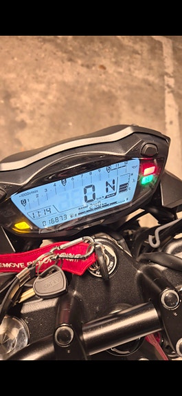 Suzuki SV650 5 of 5