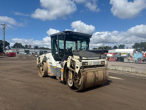 Dynapac CC5200VI 2 of 5