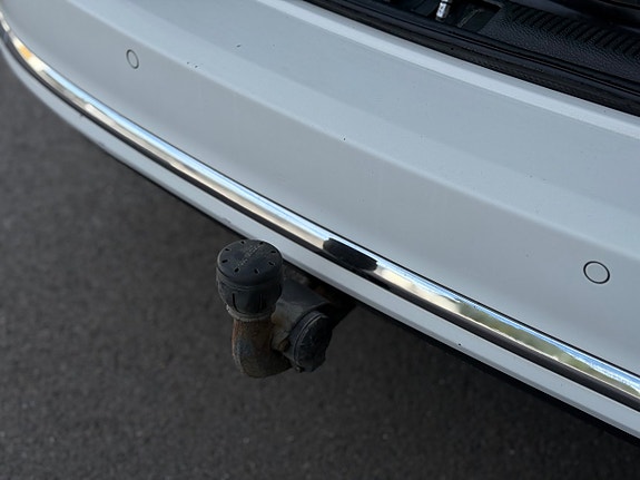 Volkswagen Passat 14 of 18