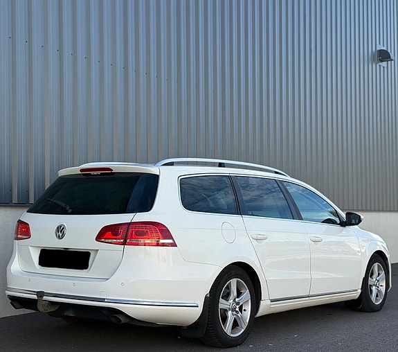 Volkswagen Passat 8 of 18