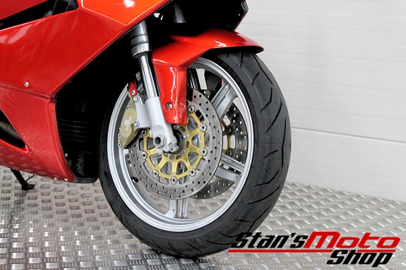 Aprilia RST 1000 Futura 6 of 16