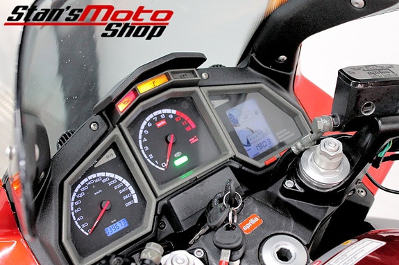 Aprilia RST 1000 Futura 16 of 16