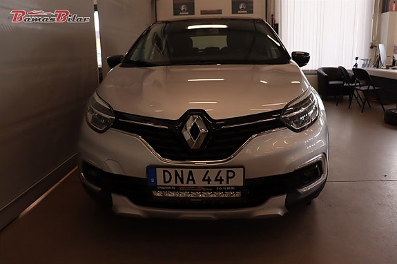 Renault Captur 8 of 21