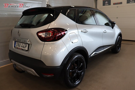 Renault Captur 5 of 21