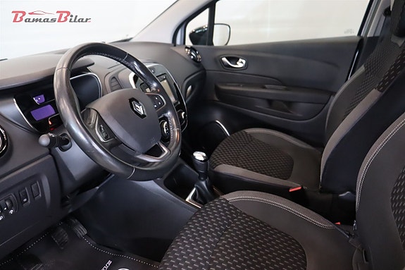 Renault Captur 9 of 21