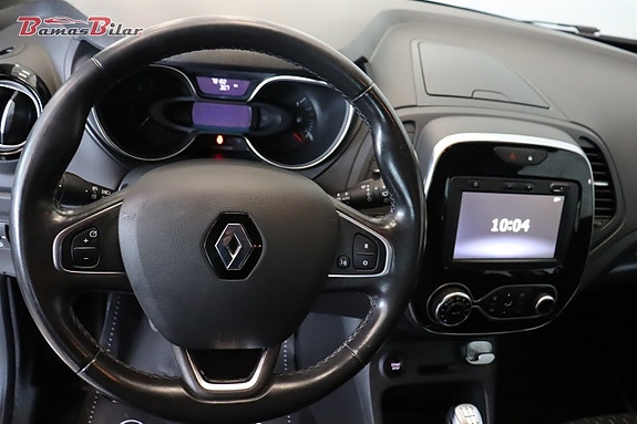 Renault Captur 10 of 21