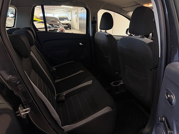 Dacia Logan 9 of 11