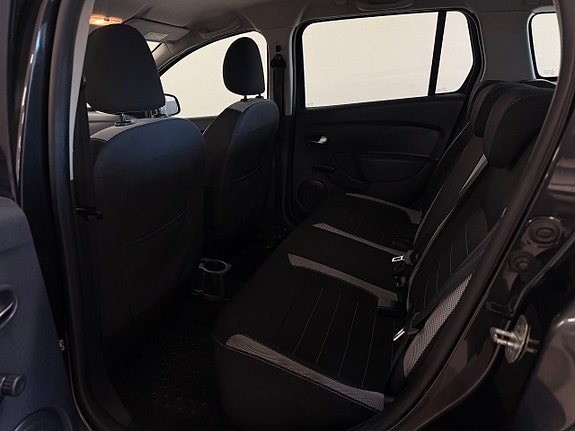 Dacia Logan 10 of 11