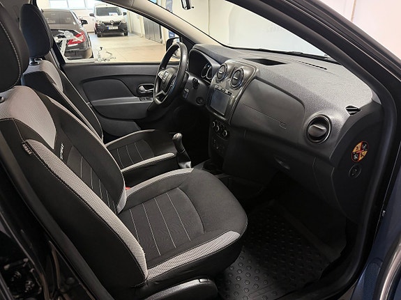 Dacia Logan 5 of 11