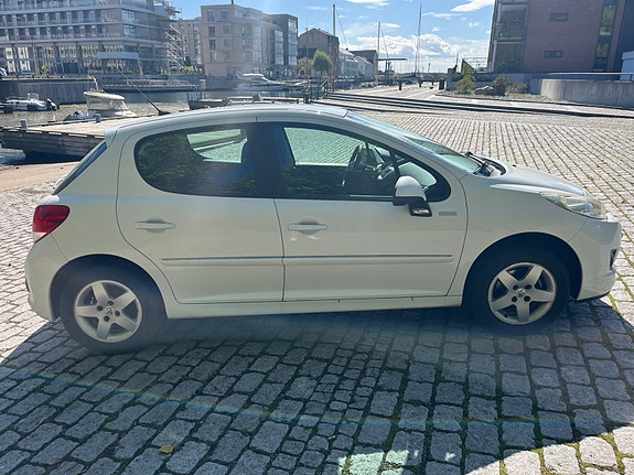 Peugeot 207 5 of 13