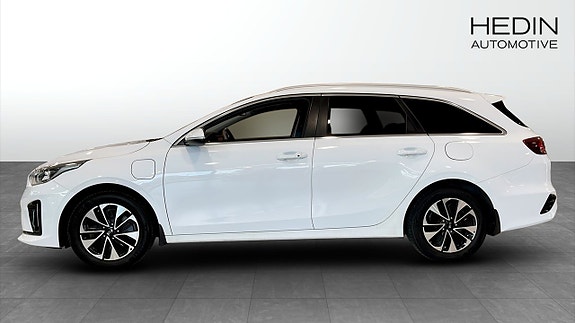 Kia Ceed 4 of 12
