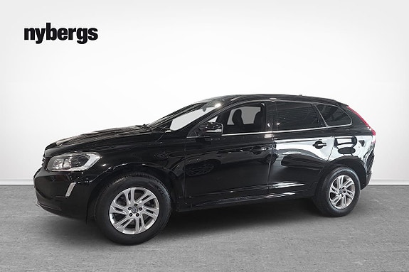 Volvo XC60 2 of 11
