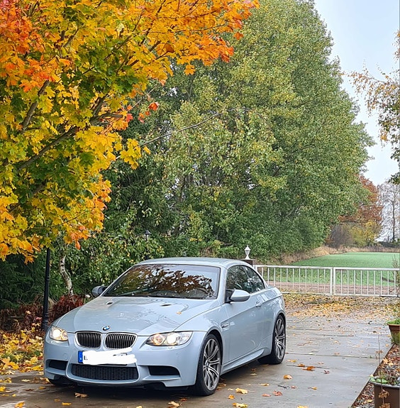 BMW M3 2 of 10