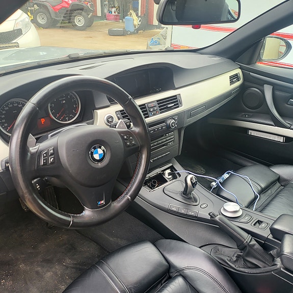 BMW M3 10 of 10
