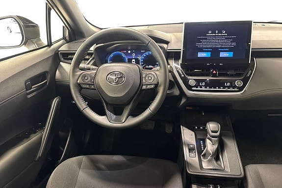 Toyota Corolla Cross 11 of 19