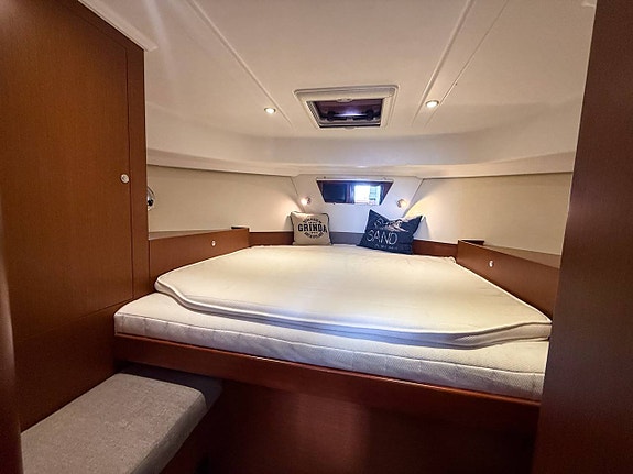 Beneteau Swift Trawler 34 | 2013 10 of 12