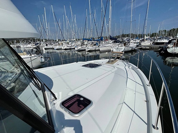 Beneteau Swift Trawler 34 | 2013 4 of 12