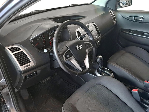Hyundai i20 6 of 11