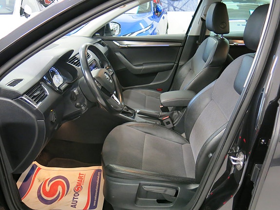 Skoda Octavia 8 of 30