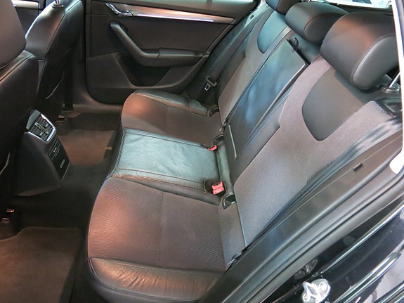 Skoda Octavia 19 of 30