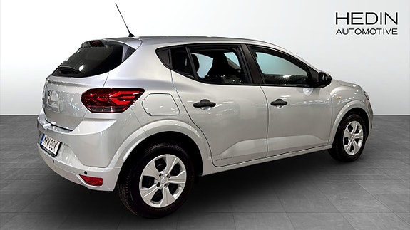 Dacia Sandero 2 of 12