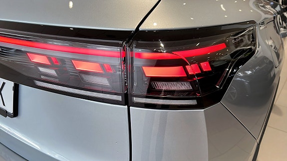 Volkswagen Tiguan 14 of 22