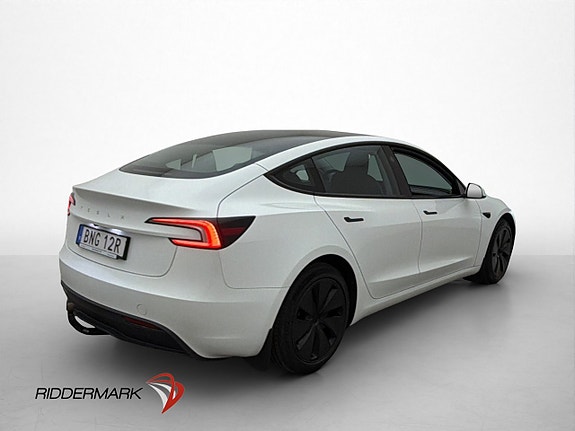Tesla Model 3 5 of 30