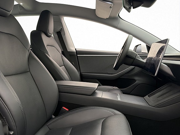 Tesla Model 3 29 of 30