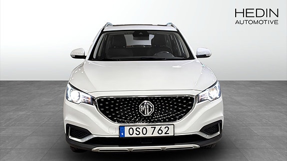 MG ZS EV 8 of 18