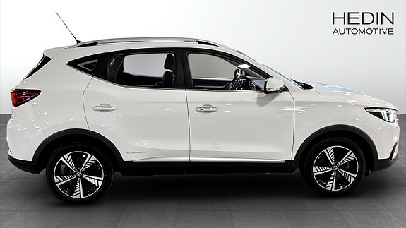 MG ZS EV 6 of 18