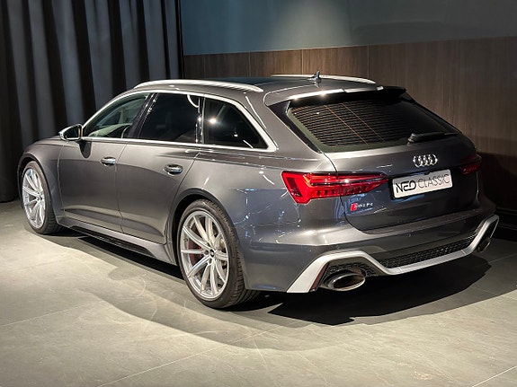 Audi RS6 2 of 23