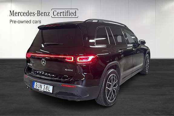 Mercedes-Benz EQB350 4 of 17