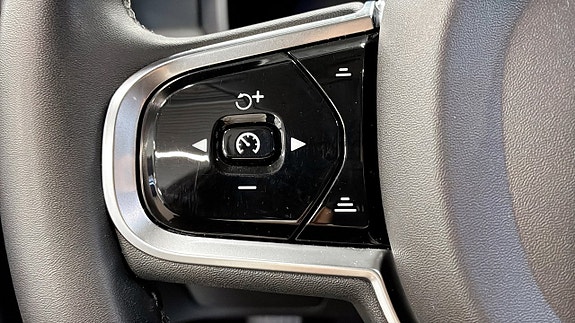 Volvo V90 17 of 19