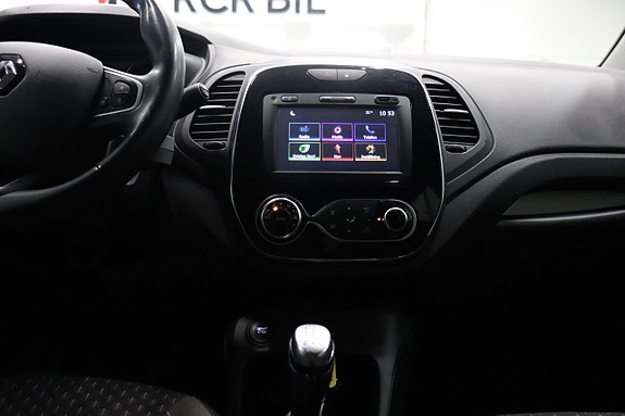 Renault Captur 13 of 25