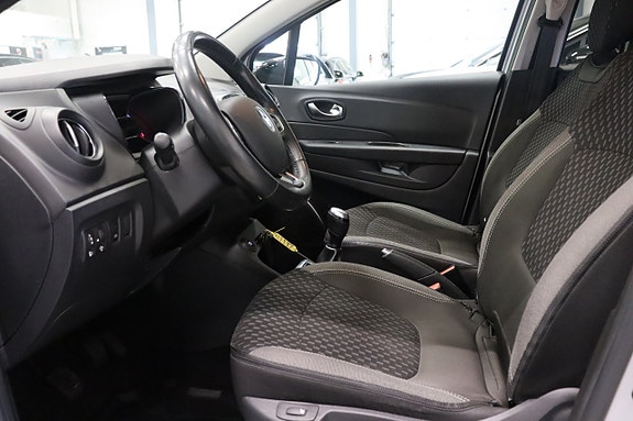 Renault Captur 7 of 25