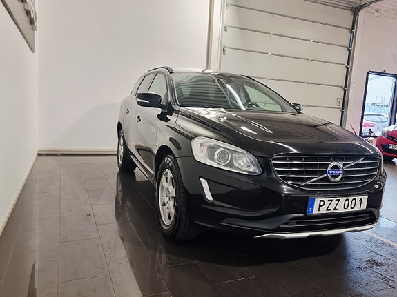 Volvo XC60 4 of 30